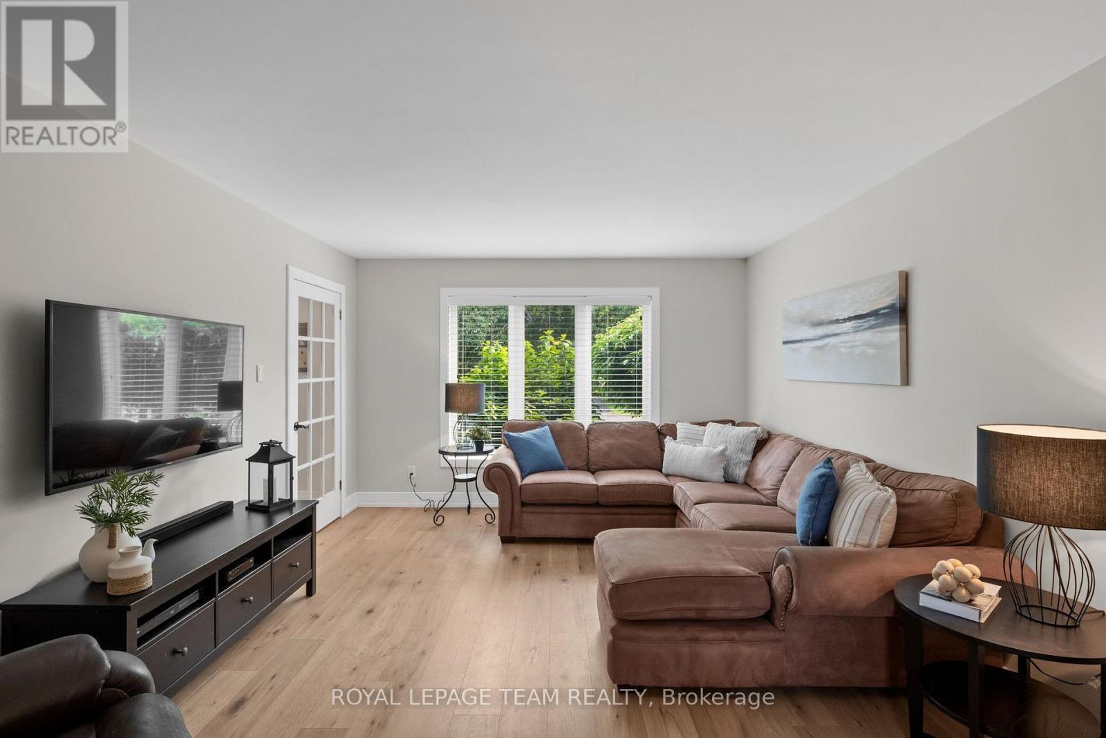 1095 Bravar Drive, Ottawa, Ontario  K4M 1G2 - Photo 5 - X13668100