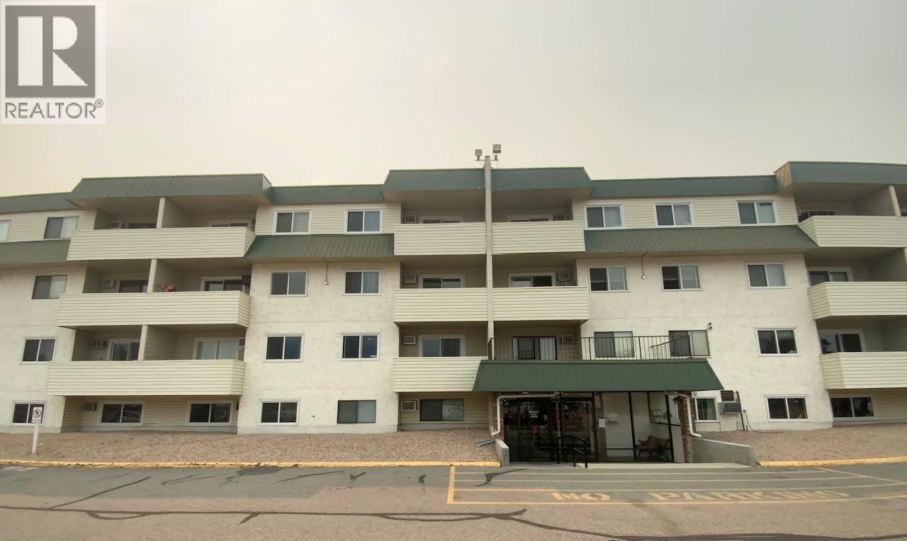 150 Skaha Place Unit# 207, Penticton, British Columbia  V2A 7K1 - Photo 1 - 10397632