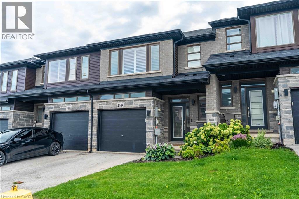 4005 Crown Street, Beamsville, Ontario  L3J 0S8 - Photo 1 - 40855236
