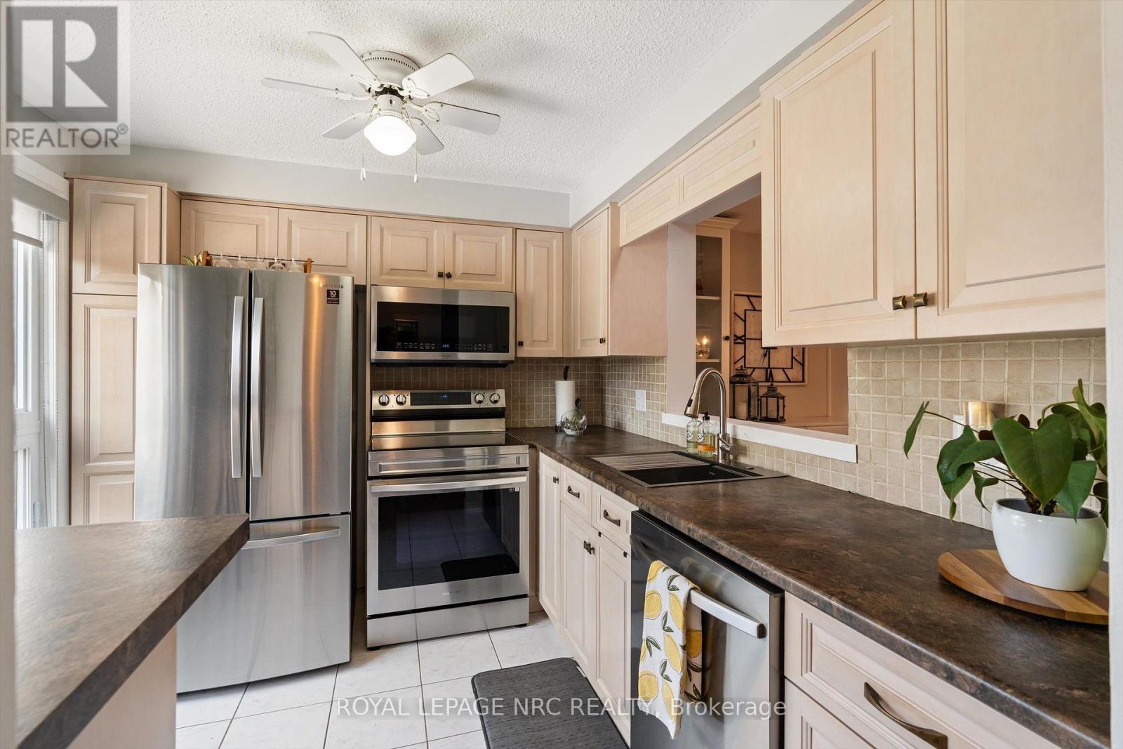 6 - 6767 Thorold Stone Road, Niagara Falls, Ontario L2J 3W9 - Photo 5 - X13668022