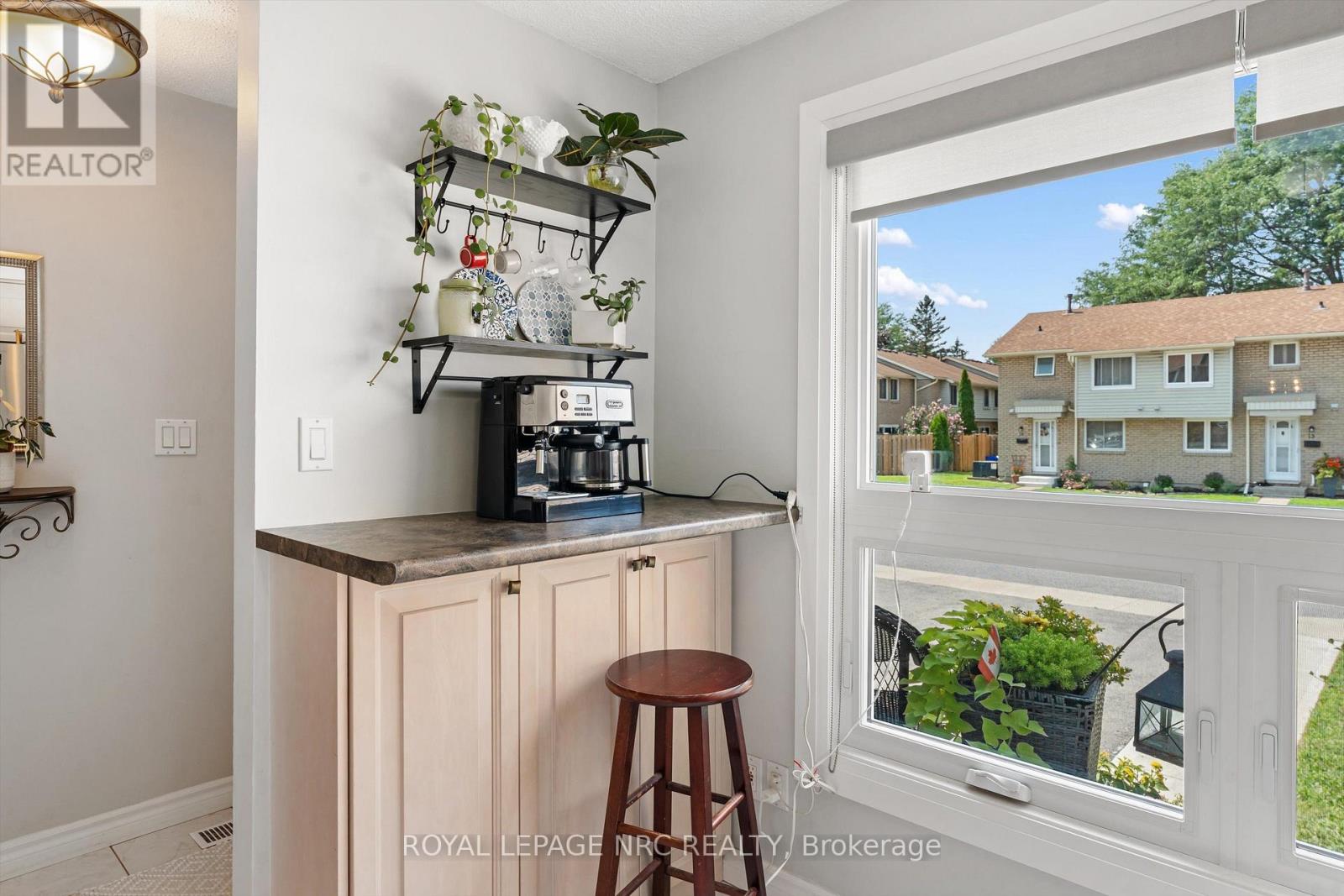 6 - 6767 Thorold Stone Road, Niagara Falls, Ontario L2J 3W9 - Photo 6 - X13668022