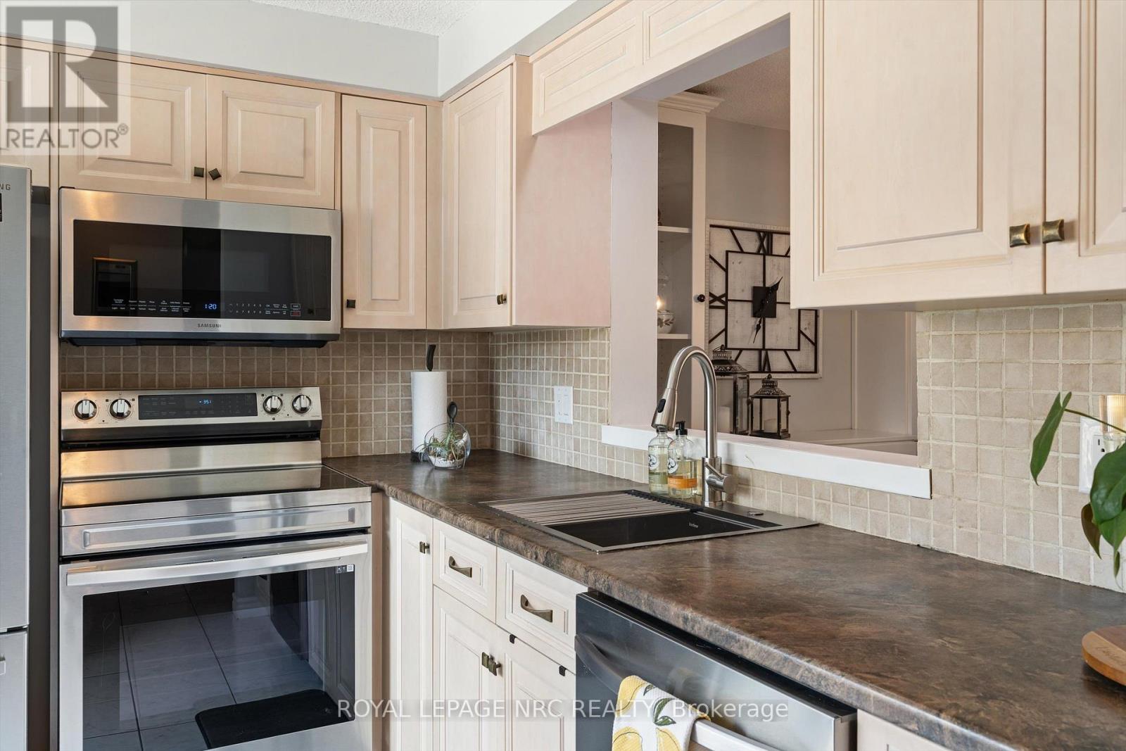 6 - 6767 Thorold Stone Road, Niagara Falls, Ontario L2J 3W9 - Photo 8 - X13668022