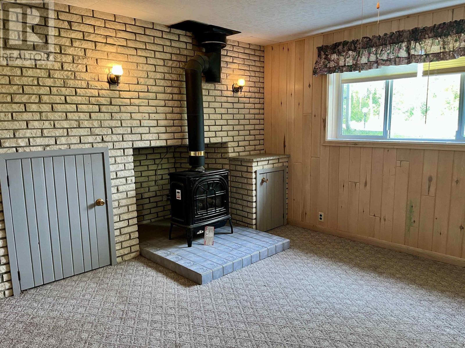 3448 Hwy 71, Emo, Ontario  P0W 1E0 - Photo 14 - TB2602343