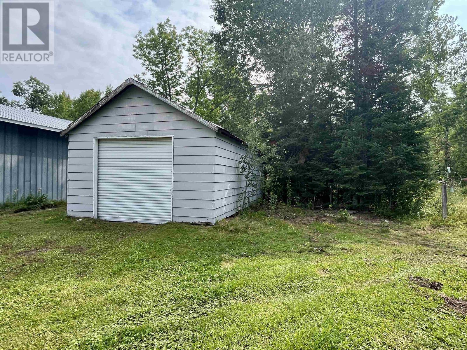 3448 Hwy 71, Emo, Ontario  P0W 1E0 - Photo 31 - TB2602343