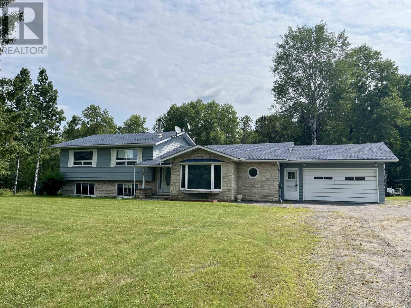 3448 Hwy 71, Emo, Ontario  P0W 1E0 - Photo 35 - TB2602343