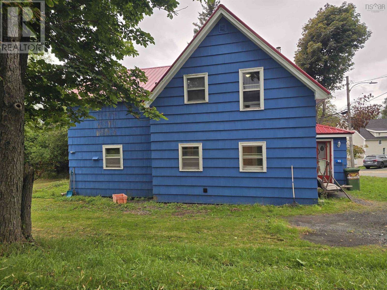 10 Chestnut Street, Trenton, Nova Scotia  B0K 1X0 - Photo 33 - 202620397