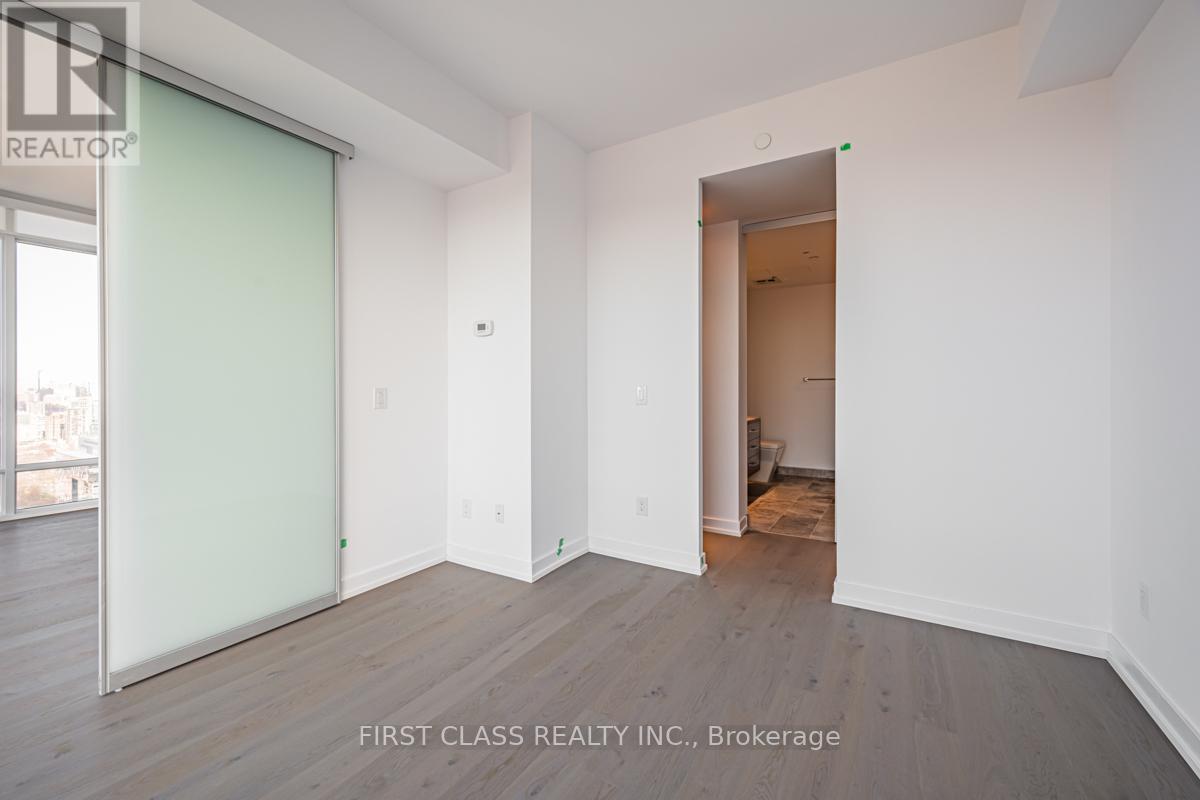 3916 - 488 University Avenue, Toronto, Ontario  M5G 0C1 - Photo 10 - C13668006
