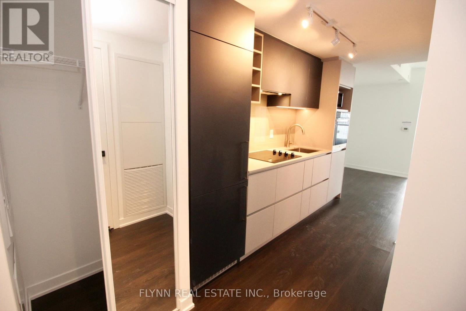 3909 - 319 Jarvis Street, Toronto, Ontario  M5B 0C8 - Photo 1 - C13668032