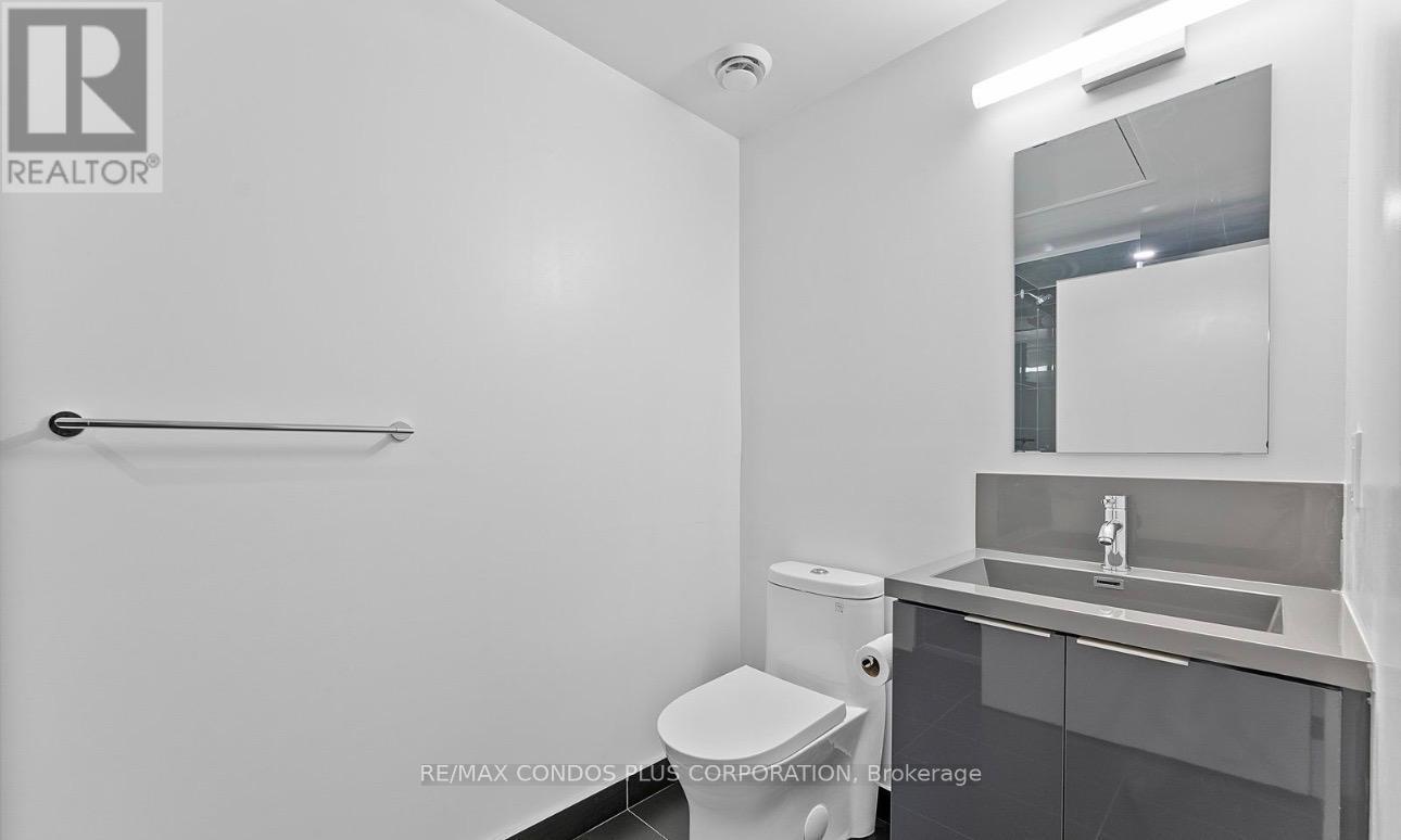 1129 - 230 Simcoe Street, Toronto, Ontario  M5T 0G7 - Photo 15 - C13668042