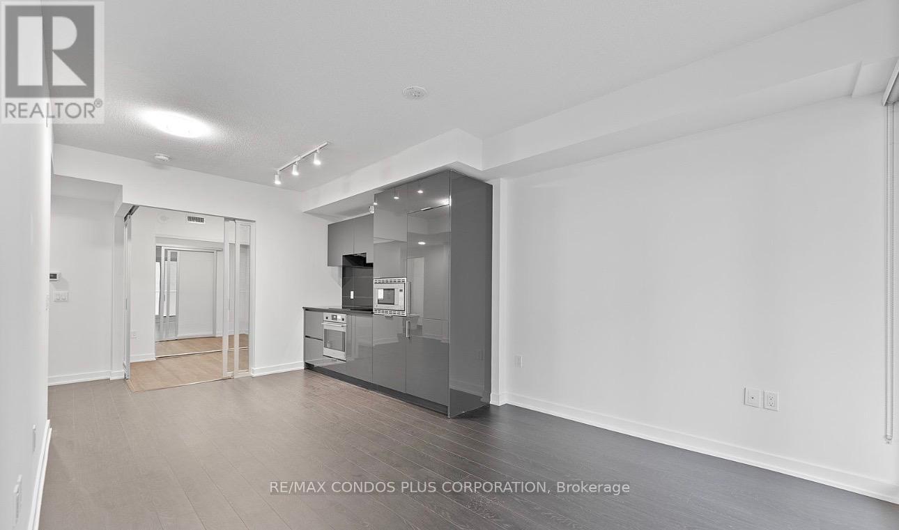 1129 - 230 Simcoe Street, Toronto, Ontario  M5T 0G7 - Photo 3 - C13668042