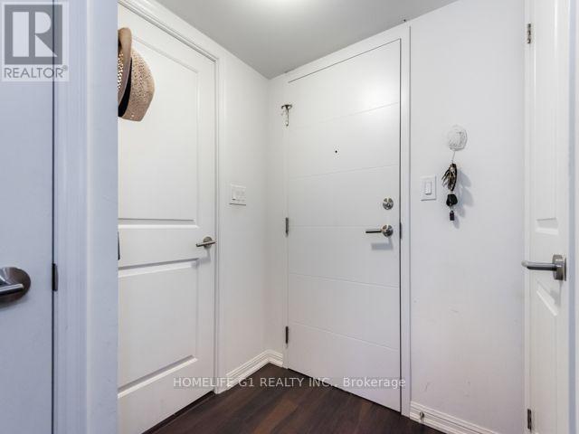 1101 - 400 Adelaide Street E, Toronto, Ontario  M5A 4S3 - Photo 4 - C13668048