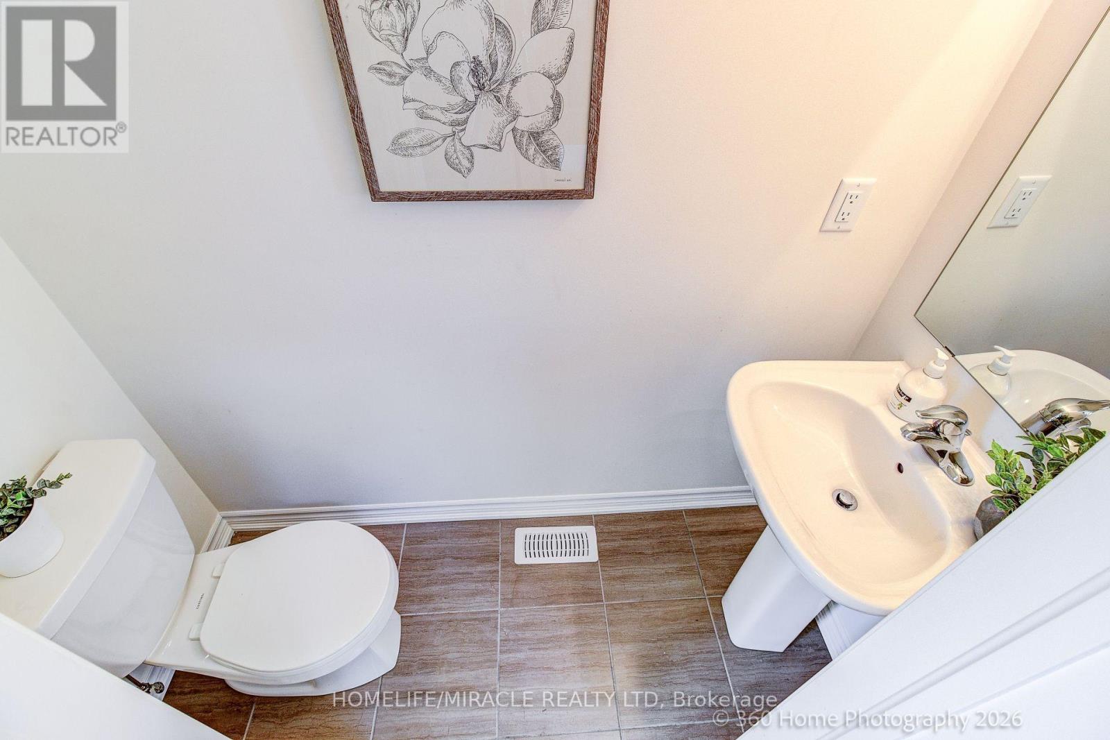 2528 Athena Path, Pickering, Ontario  L1X 0M4 - Photo 13 - E13668158