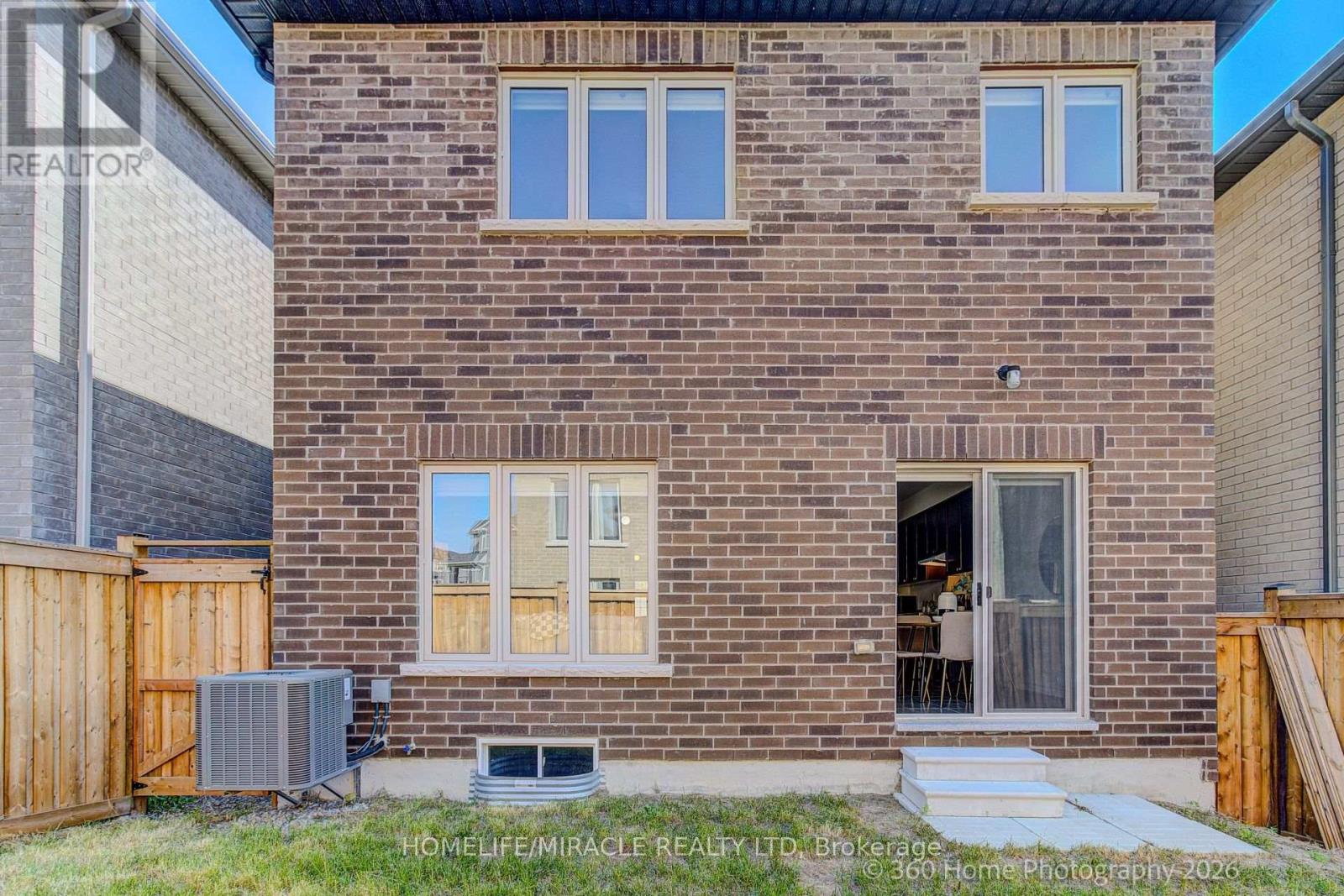 2528 Athena Path, Pickering, Ontario  L1X 0M4 - Photo 24 - E13668158