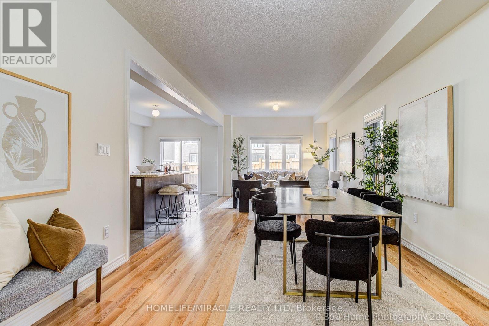 2528 Athena Path, Pickering, Ontario  L1X 0M4 - Photo 8 - E13668158