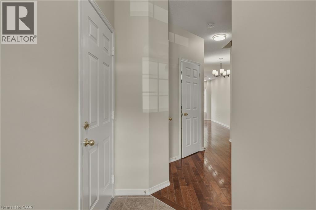 144 Benziger Lane, Stoney Creek, Ontario  L8E 6G6 - Photo 8 - 40855373