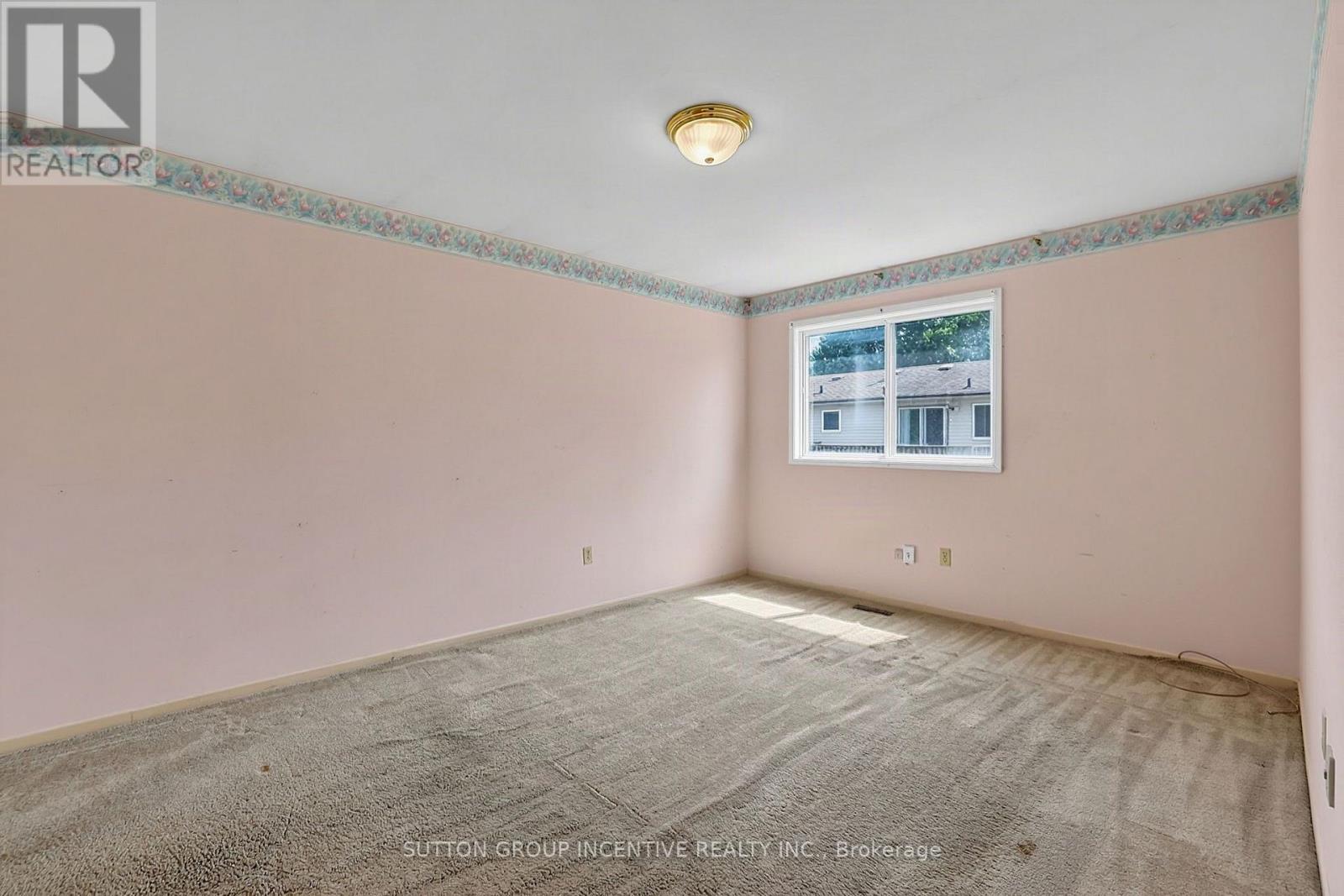 37 Moore Park Drive, King, Ontario  L0G 1T0 - Photo 15 - N13667980