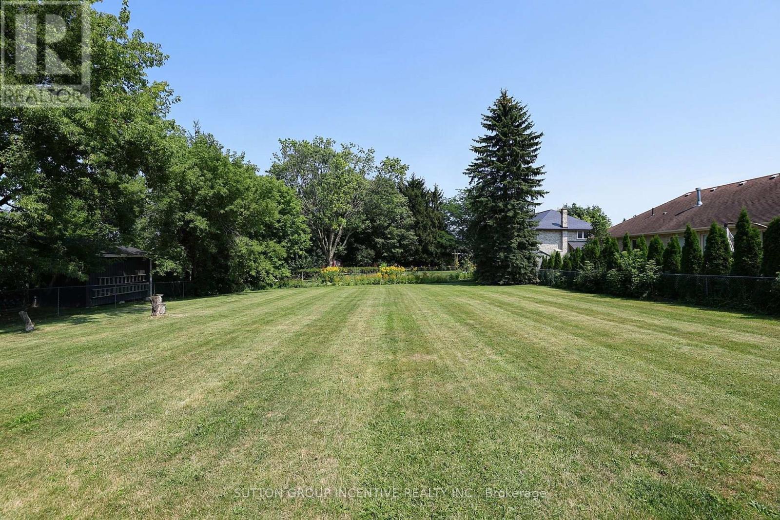 37 Moore Park Drive, King, Ontario  L0G 1T0 - Photo 26 - N13667980