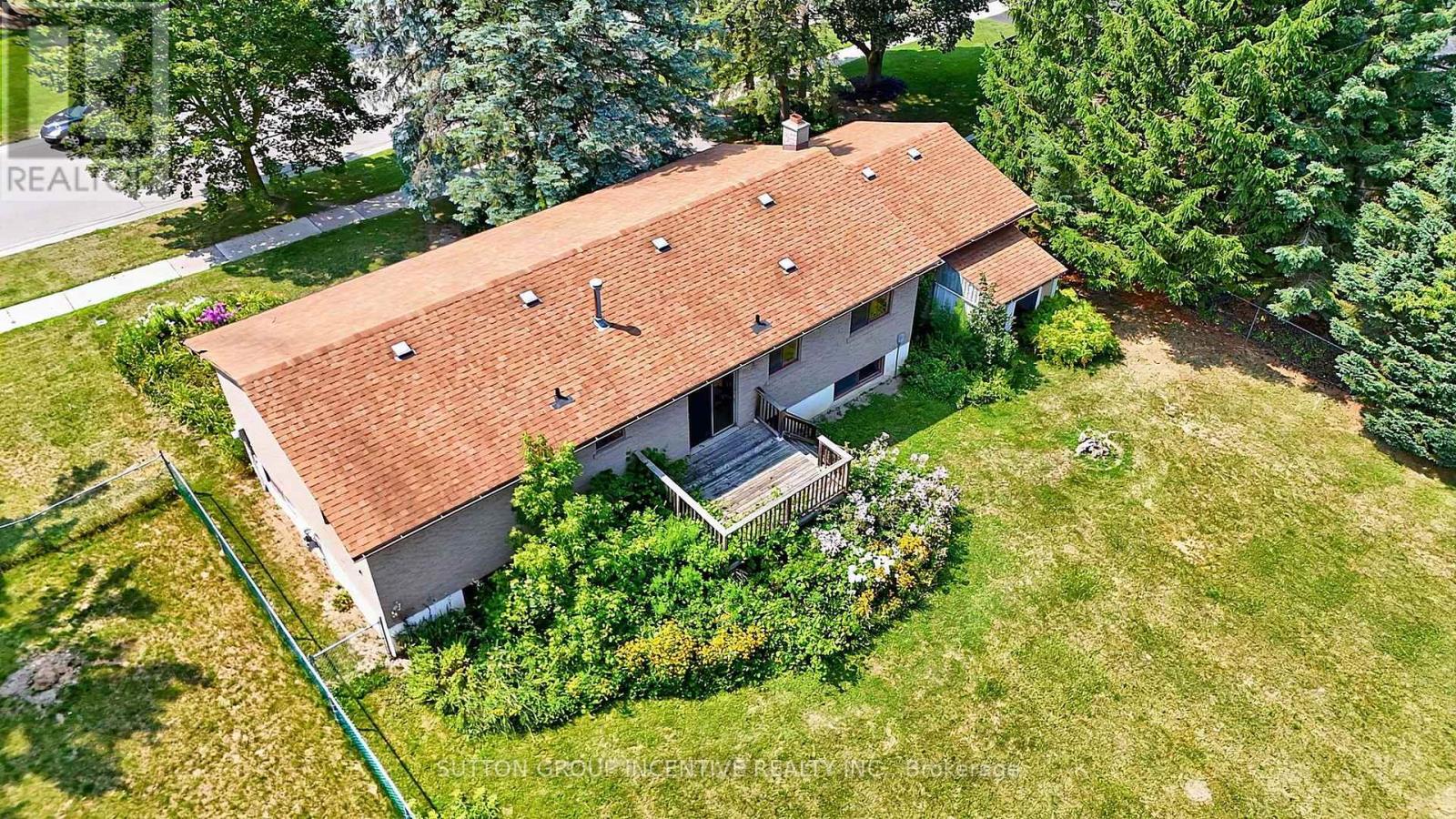 37 Moore Park Drive, King, Ontario  L0G 1T0 - Photo 30 - N13667980