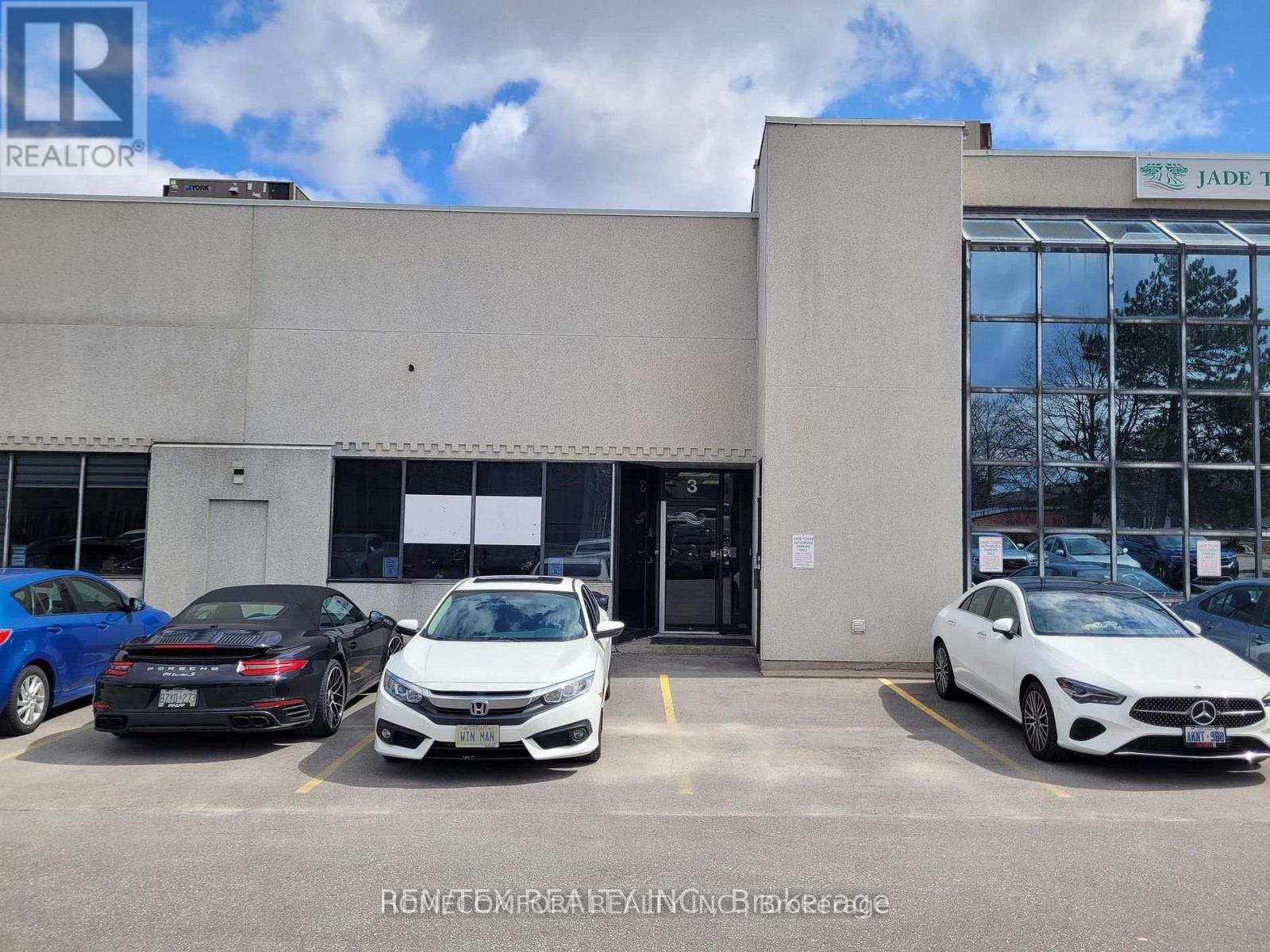 3 - 50 West Wilmot Street, Richmond Hill, Ontario L4B 1M5 - Photo 2 - N13668016