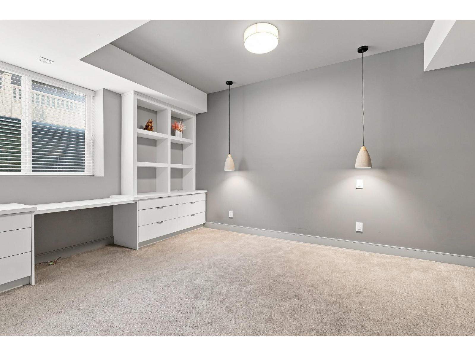 15957 39a Avenue, Surrey, British Columbia  V3Z 0Y3 - Photo 36 - R3154941
