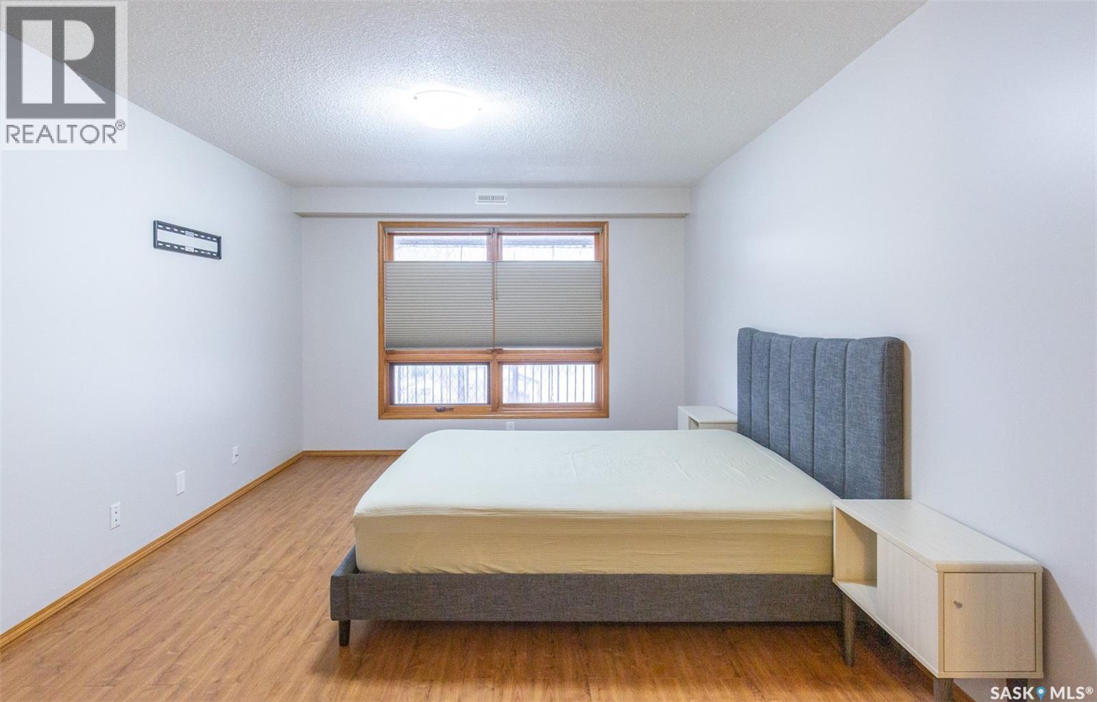 H 279 Hochelaga Street E, Moose Jaw, Saskatchewan  S6H 0N9 - Photo 10 - SK039714