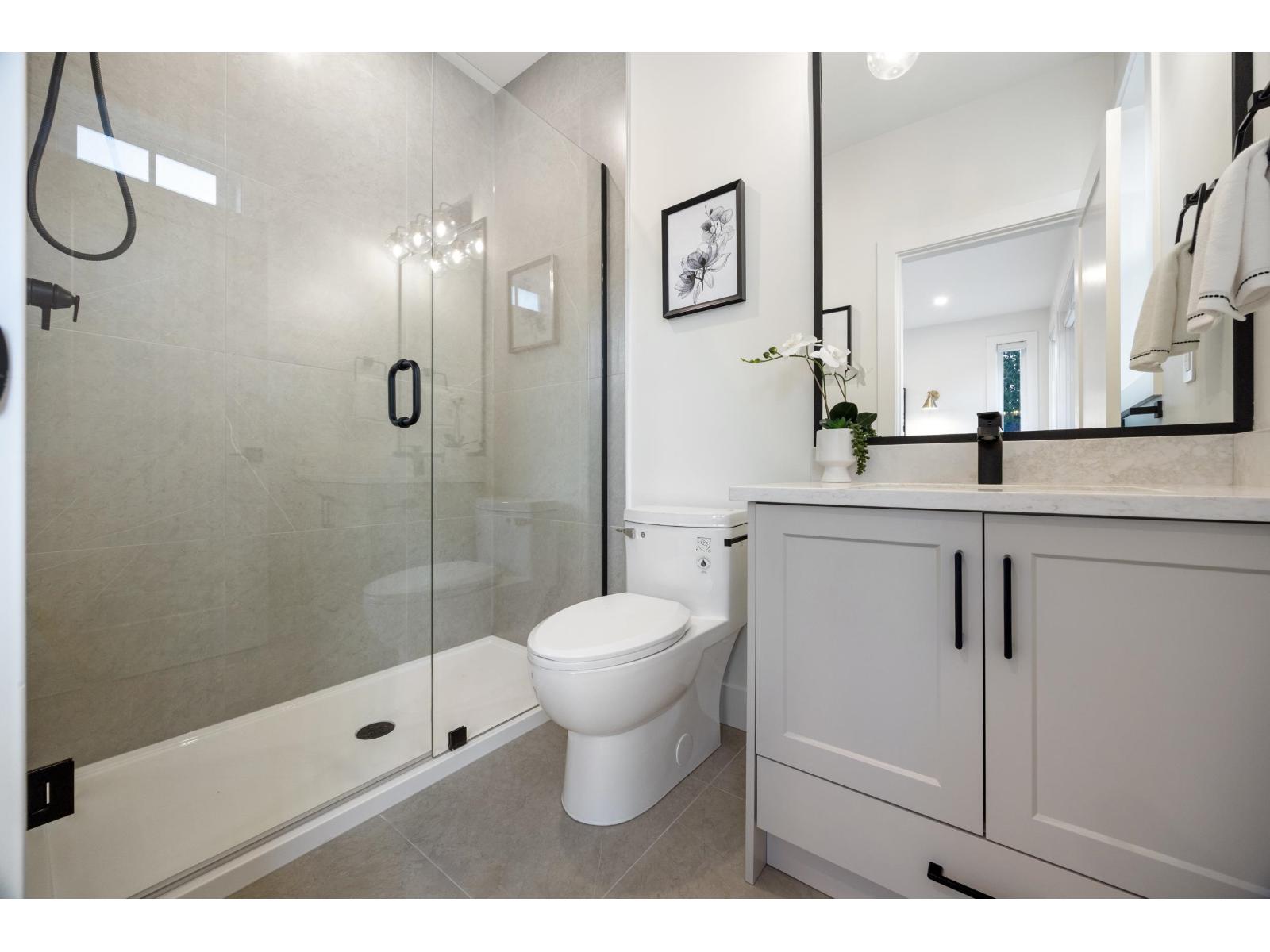 7028 205 Street, Langley, British Columbia  V2Y 1S9 - Photo 34 - R3152426