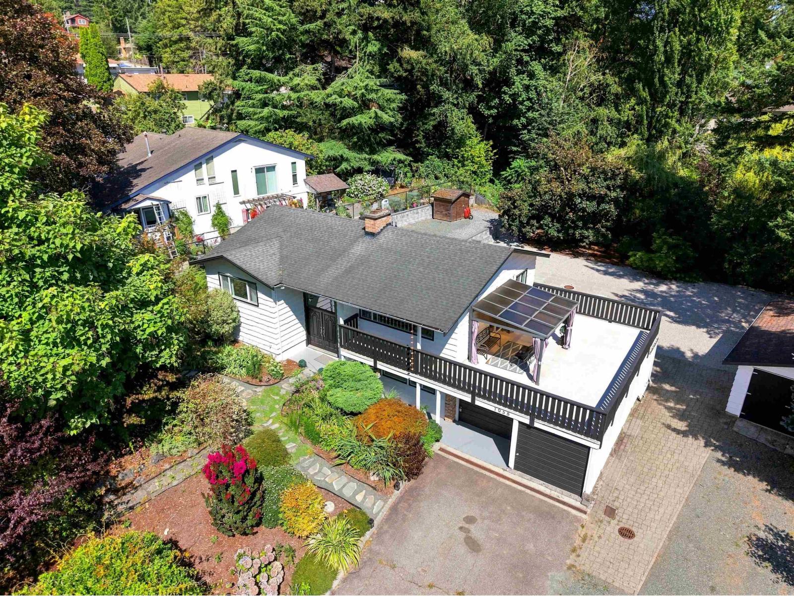 7958 Taulbut Street, Mission, British Columbia  V2V 3W7 - Photo 5 - R3139920