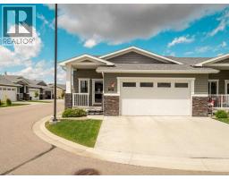 1, 322 Northlander Bend W, Lethbridge, Alberta