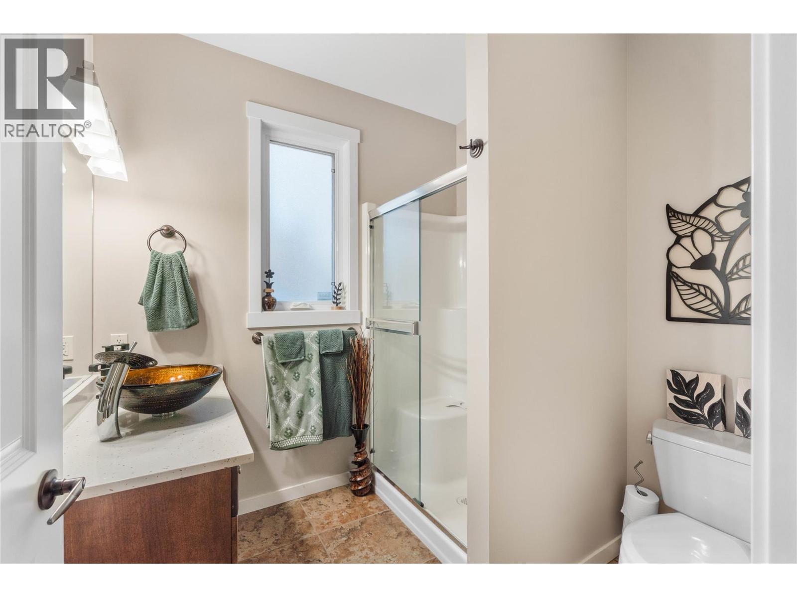 1637 Golf Ridge Way, Kamloops, British Columbia  V2H 0A5 - Photo 17 - 10389622