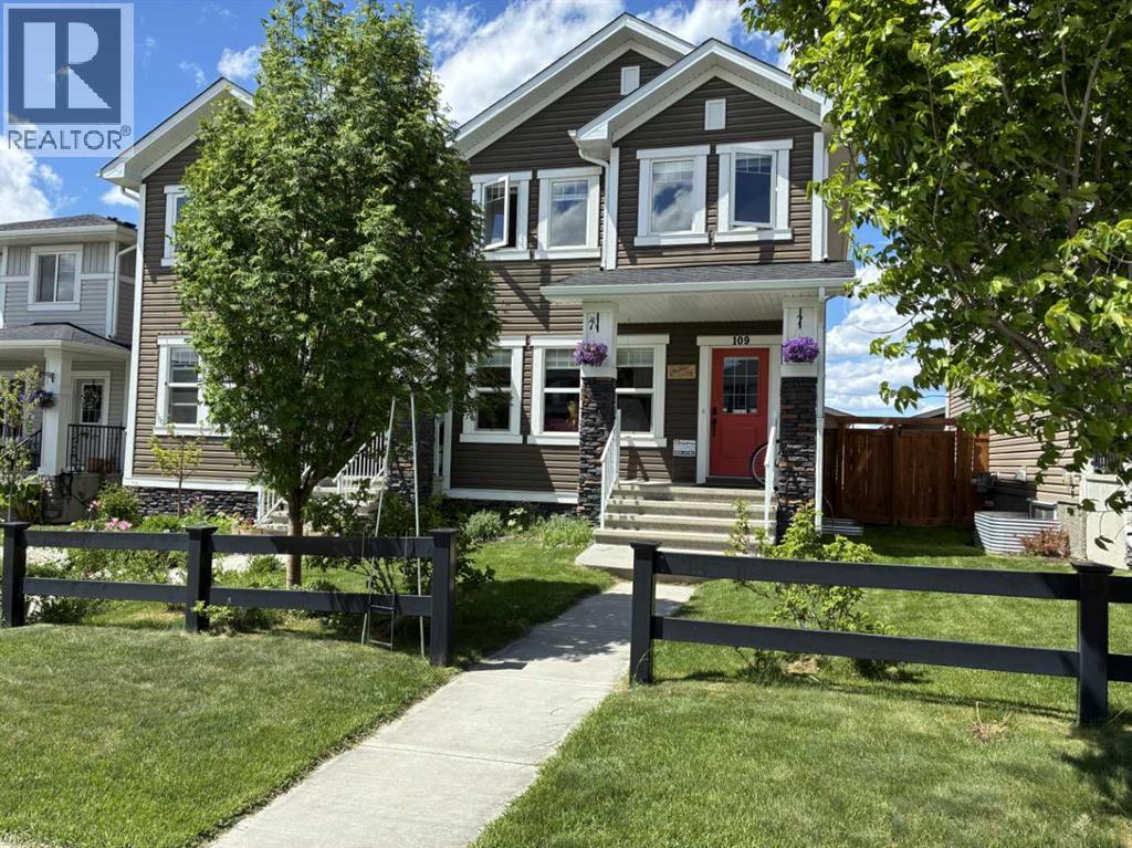 109 Heartland Boulevard, Cochrane, Alberta