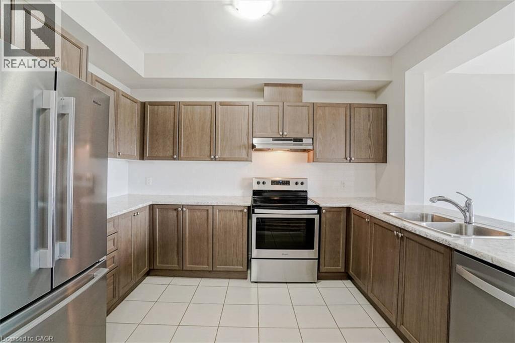 70 Bradbury Road, Hamilton, Ontario  L8J 2V7 - Photo 9 - 40855238