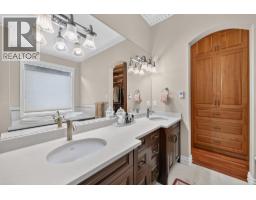 523 Metcalfe Avenue, Kelowna, British Columbia  V1W 5K8 - Photo 31 - 10397612