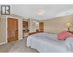 523 Metcalfe Avenue, Kelowna, British Columbia  V1W 5K8 - Photo 37 - 10397612