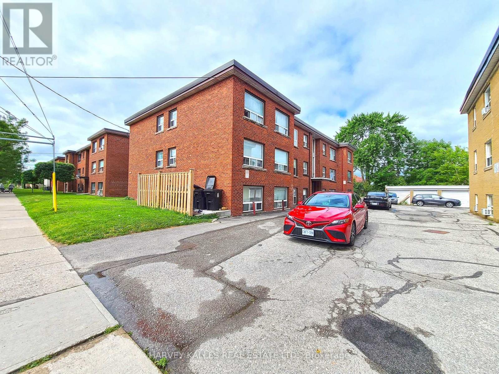 9 - 2434 KEELE STREET, Toronto, Ontario