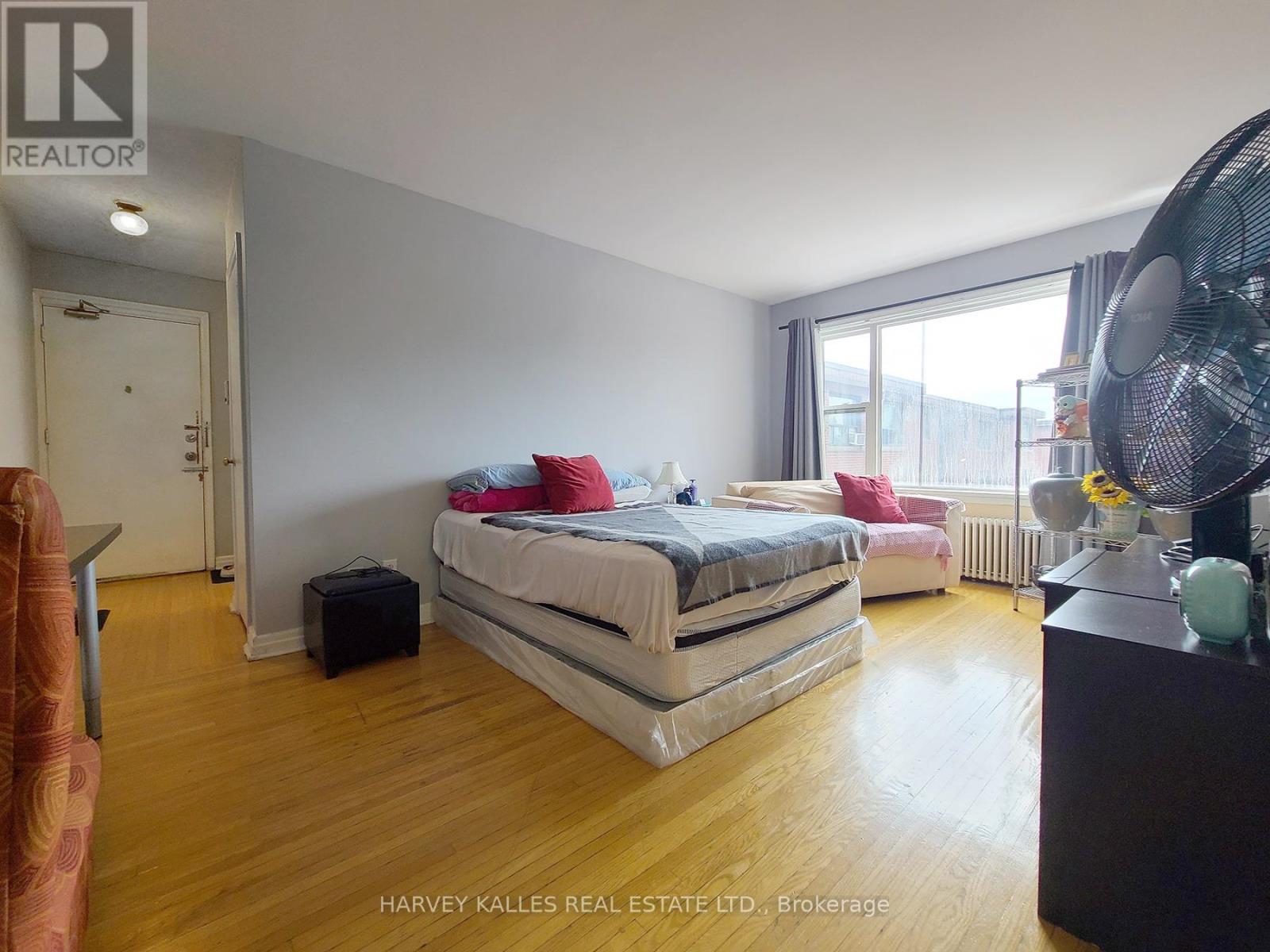 9 - 2434 Keele Street, Toronto, Ontario  M6L 2N2 - Photo 9 - W13668028