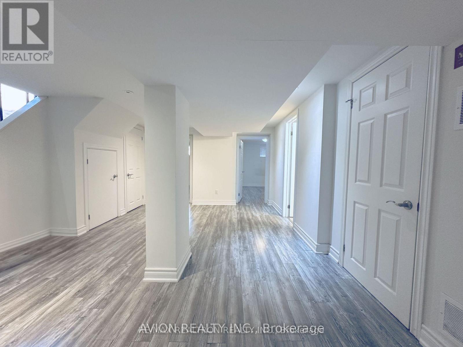 Bsmt - 297 Thirtieth Street, Toronto, Ontario  M8W 3E4 - Photo 4 - W13668046