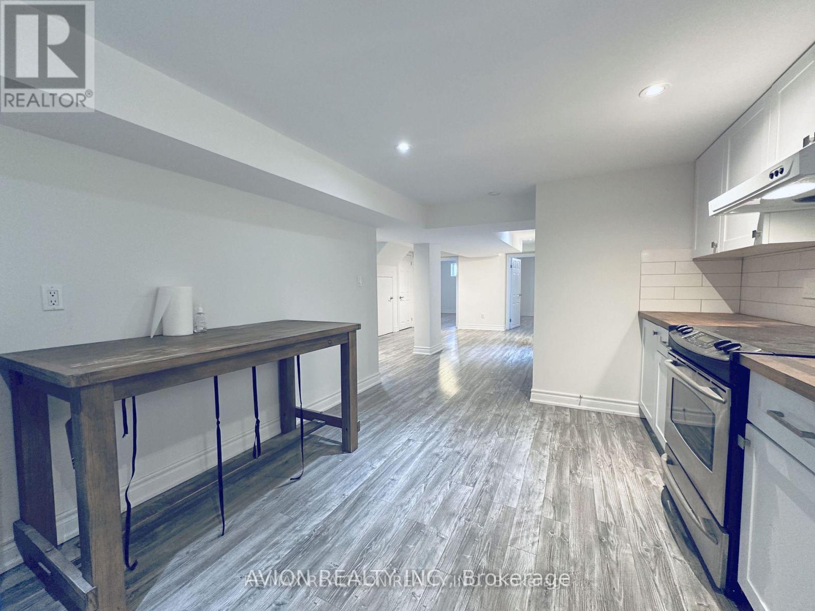 Bsmt - 297 Thirtieth Street, Toronto, Ontario  M8W 3E4 - Photo 6 - W13668046