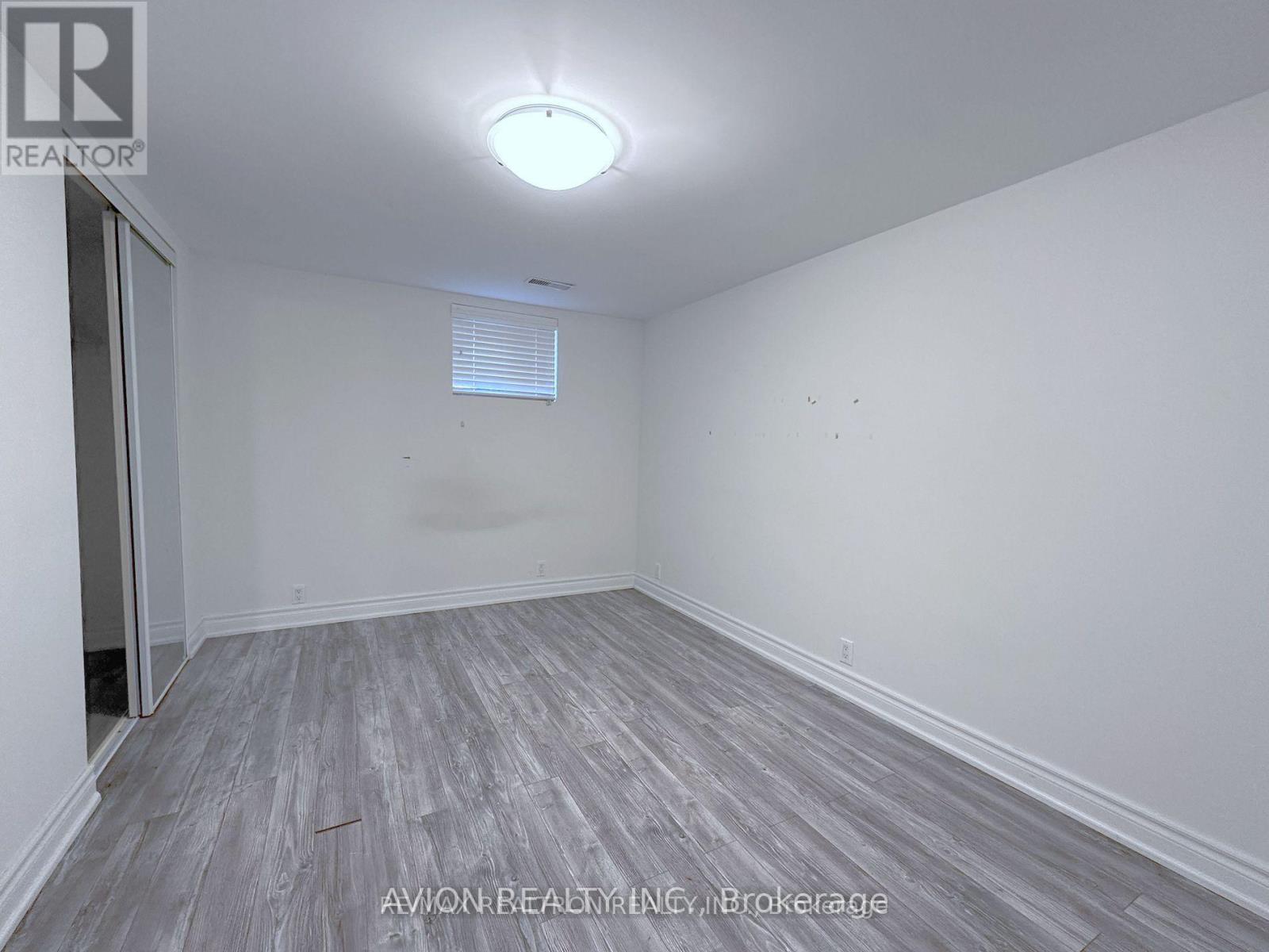 Bsmt - 297 Thirtieth Street, Toronto, Ontario  M8W 3E4 - Photo 8 - W13668046