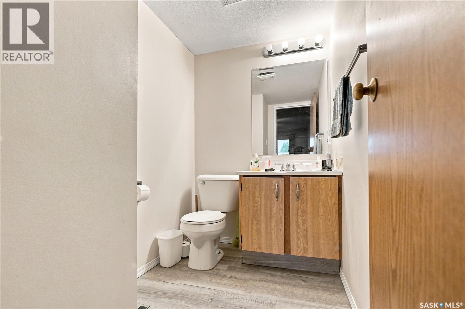 216 425 115th Street E, Saskatoon, Saskatchewan  S7N 2E5 - Photo 18 - SK045385