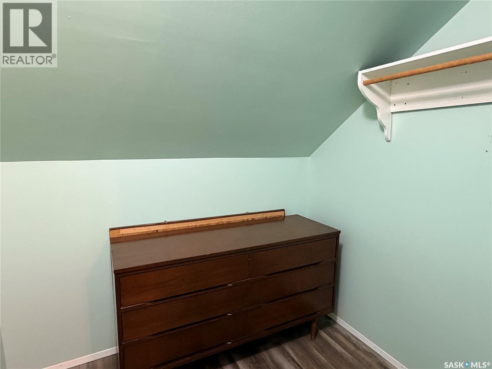 16 Main Street, Willow Bunch Rm No. 42, Saskatchewan  S0H 3T0 - Photo 36 - SK045041