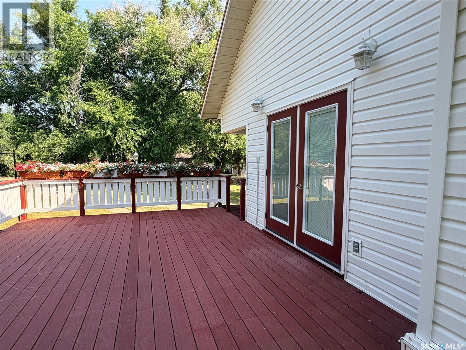 16 Main Street, Willow Bunch Rm No. 42, Saskatchewan  S0H 3T0 - Photo 51 - SK045041