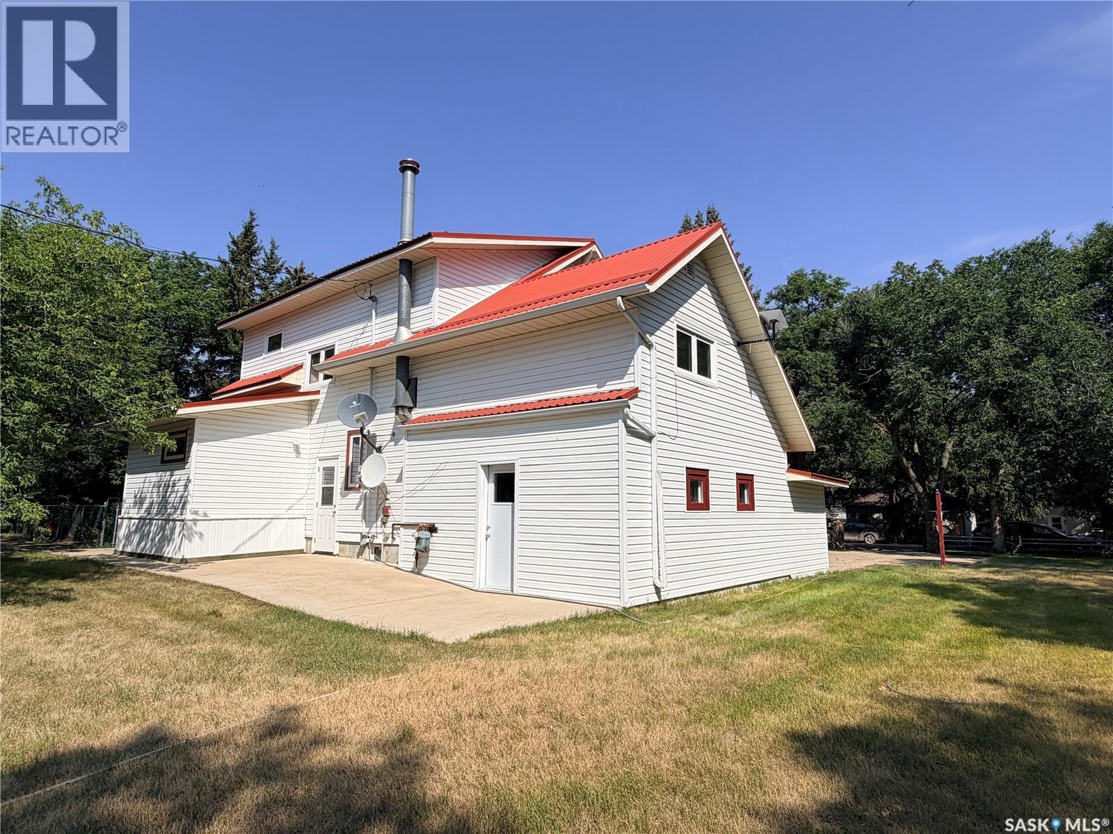 16 Main Street, Willow Bunch Rm No. 42, Saskatchewan  S0H 3T0 - Photo 56 - SK045041