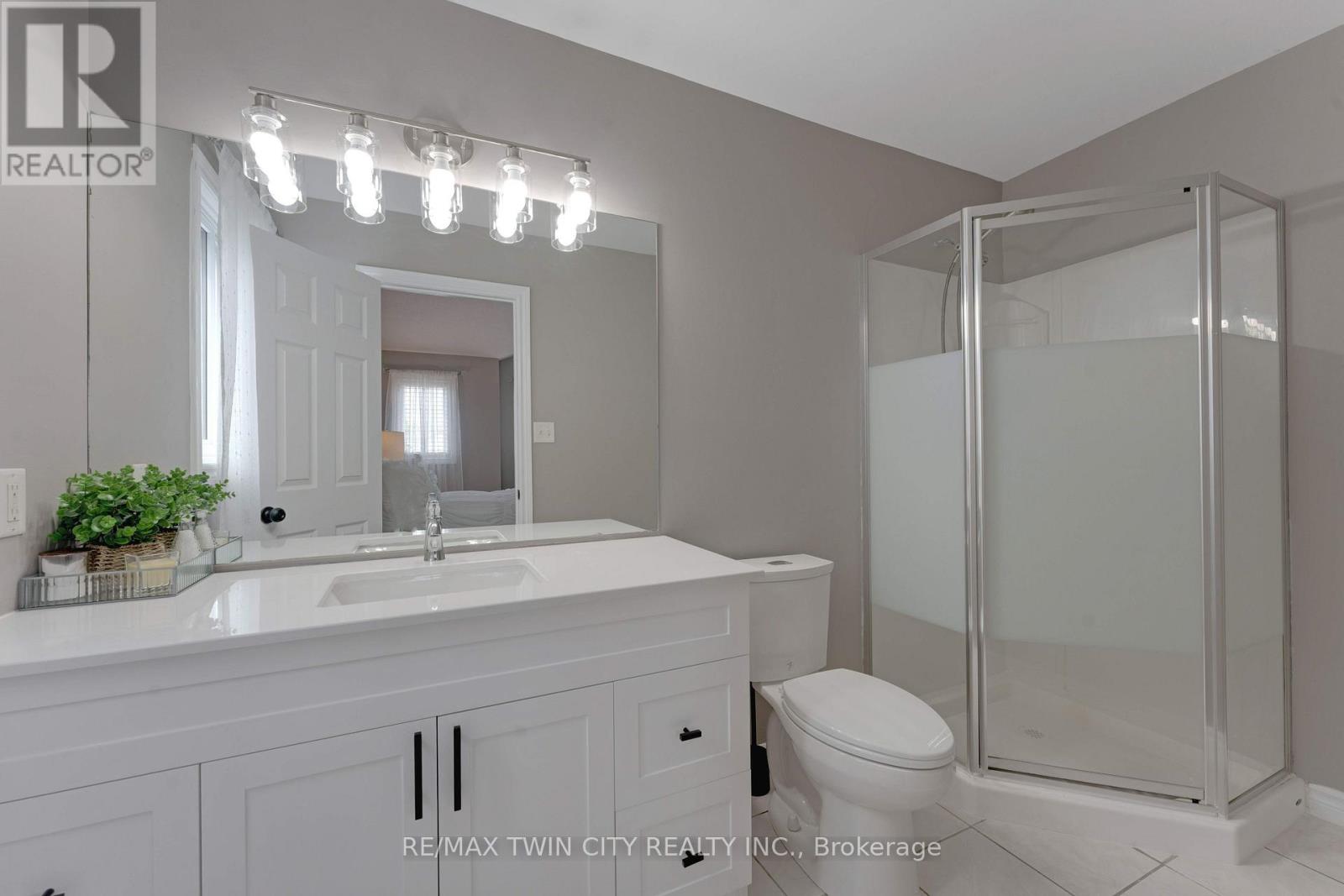 135 Cotton Grass Street, Kitchener, Ontario  N2E 3T5 - Photo 21 - X13667956