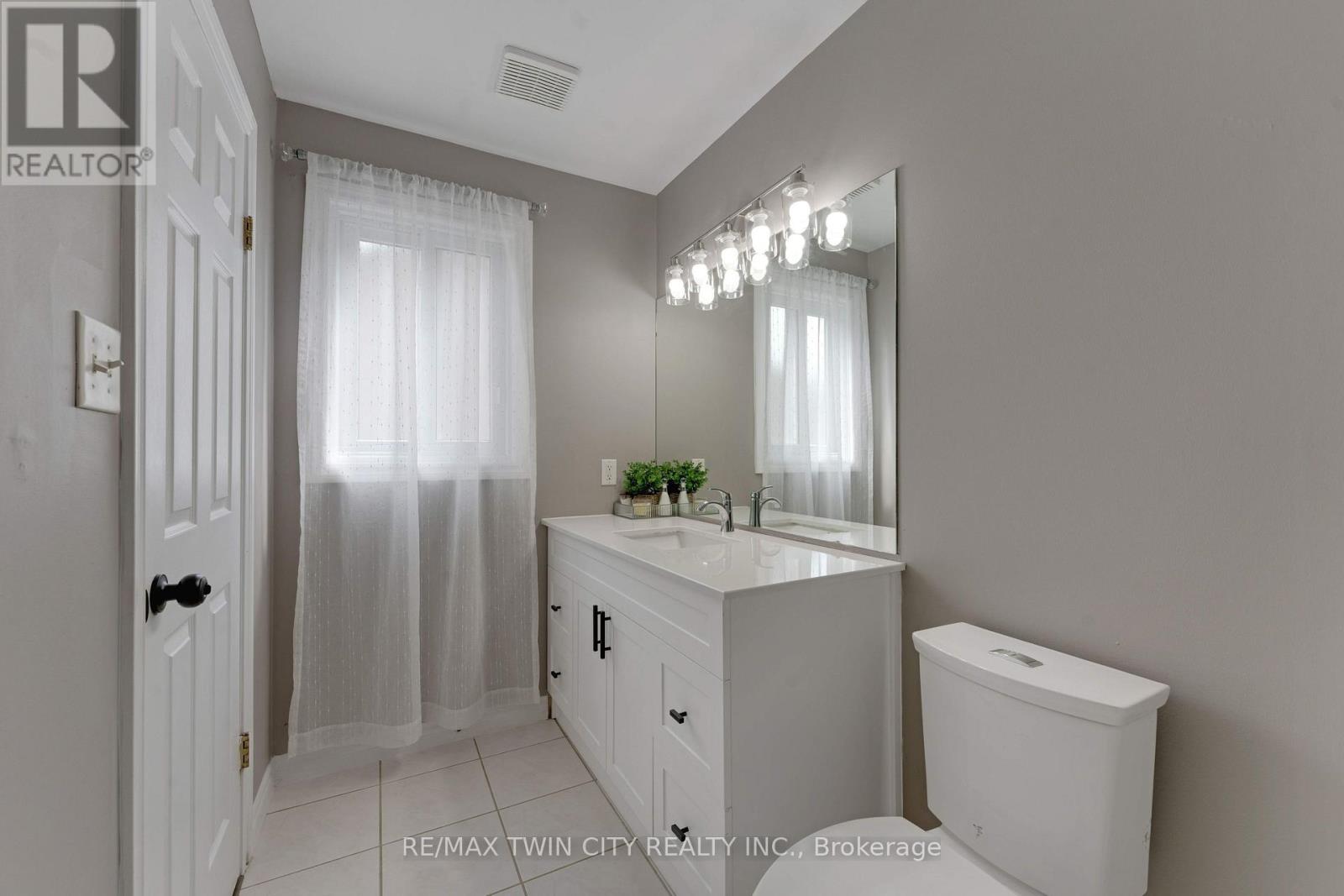 135 Cotton Grass Street, Kitchener, Ontario  N2E 3T5 - Photo 23 - X13667956