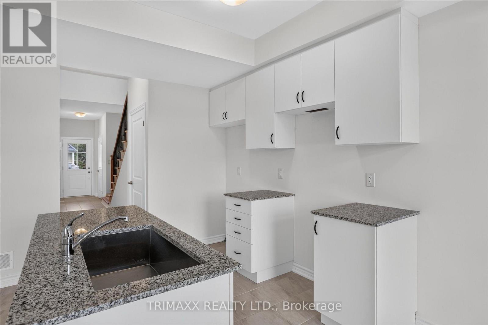 56 Hillcroft Way, Kawartha Lakes, Ontario  K0M 1A0 - Photo 12 - X13667968