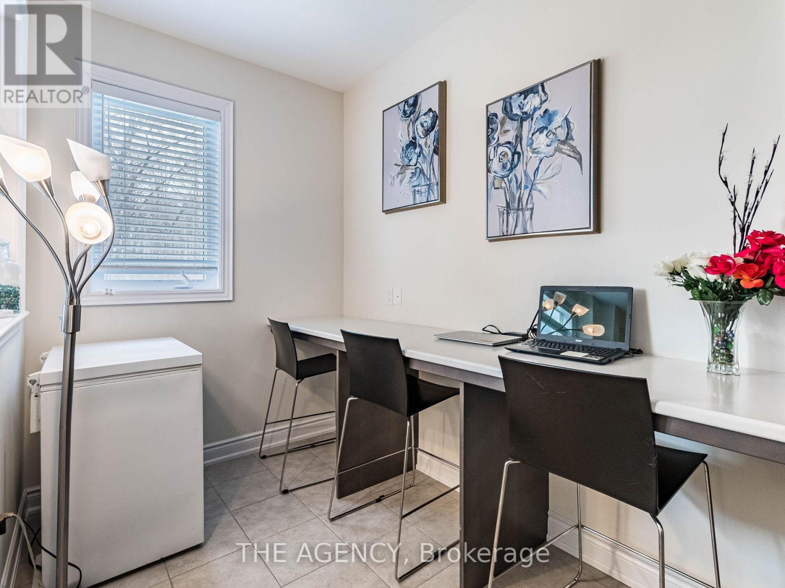 8779 Chickory Trail, Niagara Falls, Ontario  L2H 3S4 - Photo 16 - X13668036