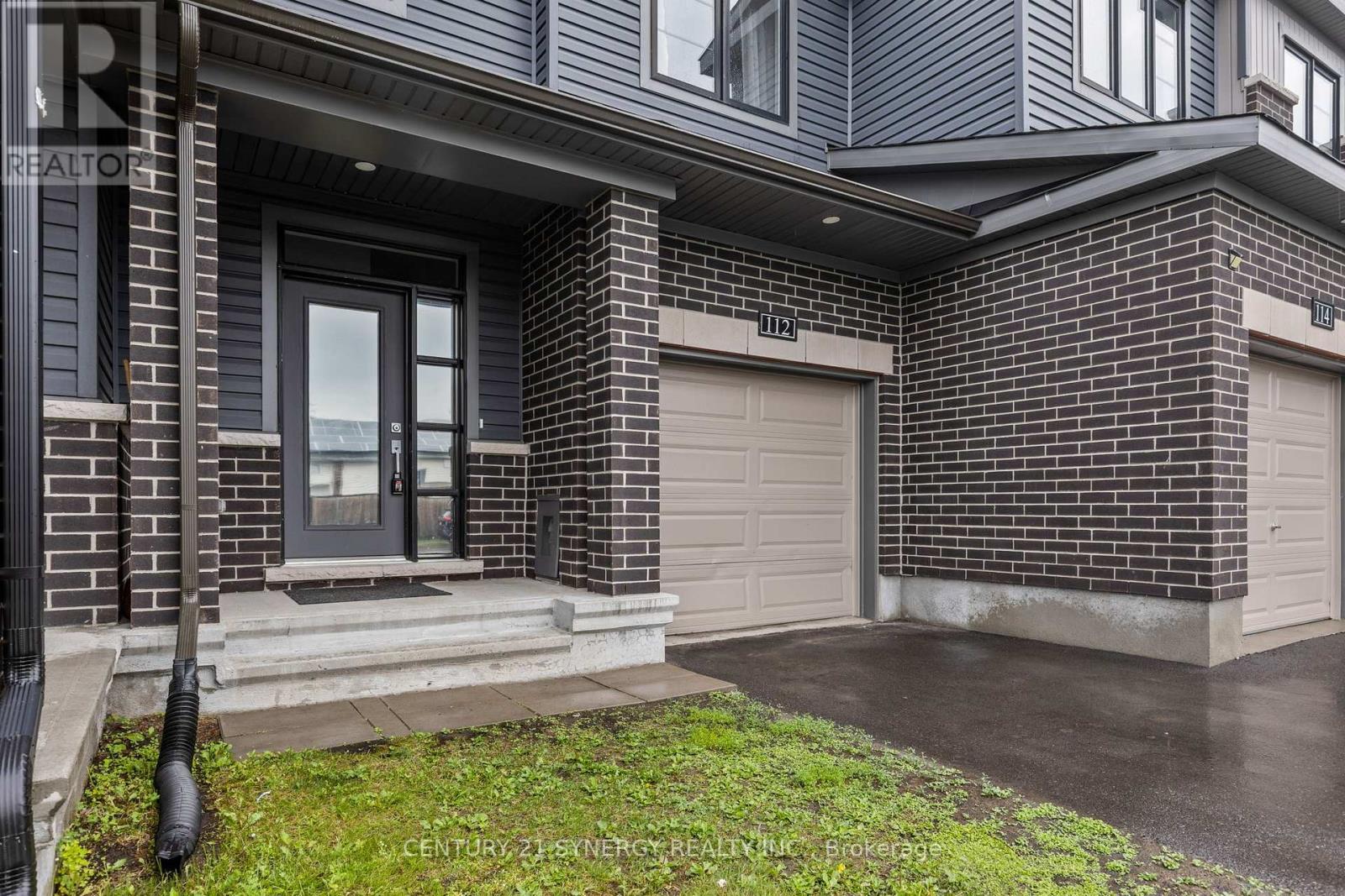 112 Attwell Private, Ottawa, Ontario  K2K 0P6 - Photo 3 - X13544380