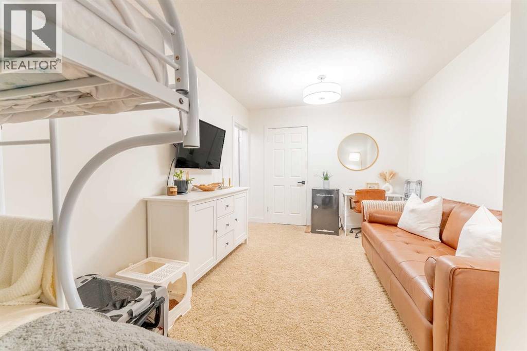 F, 2 Otter Lane, Banff, Alberta  T1L 1H1 - Photo 35 - A2314307
