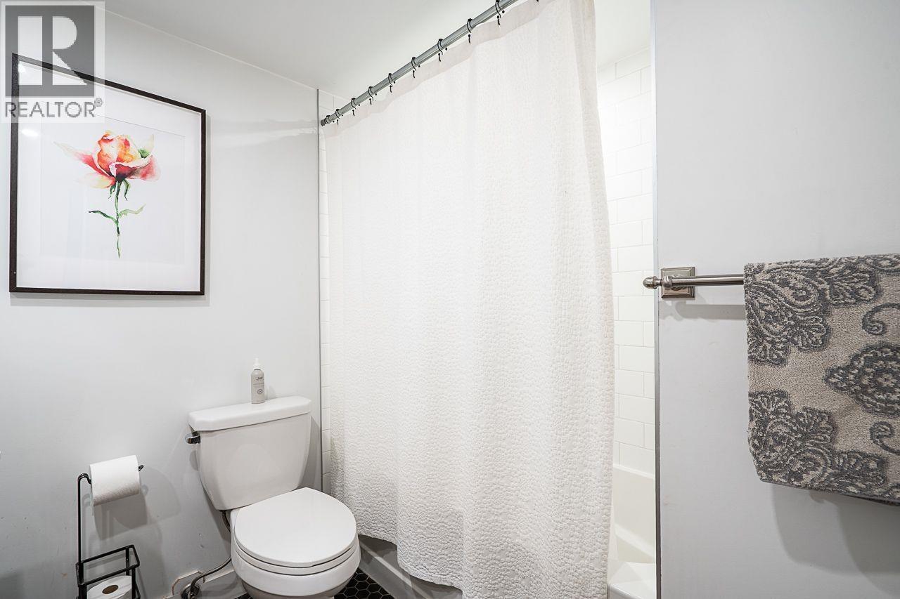 201 1103 Howie Avenue, Coquitlam, British Columbia  V3J 1T9 - Photo 18 - R3155157