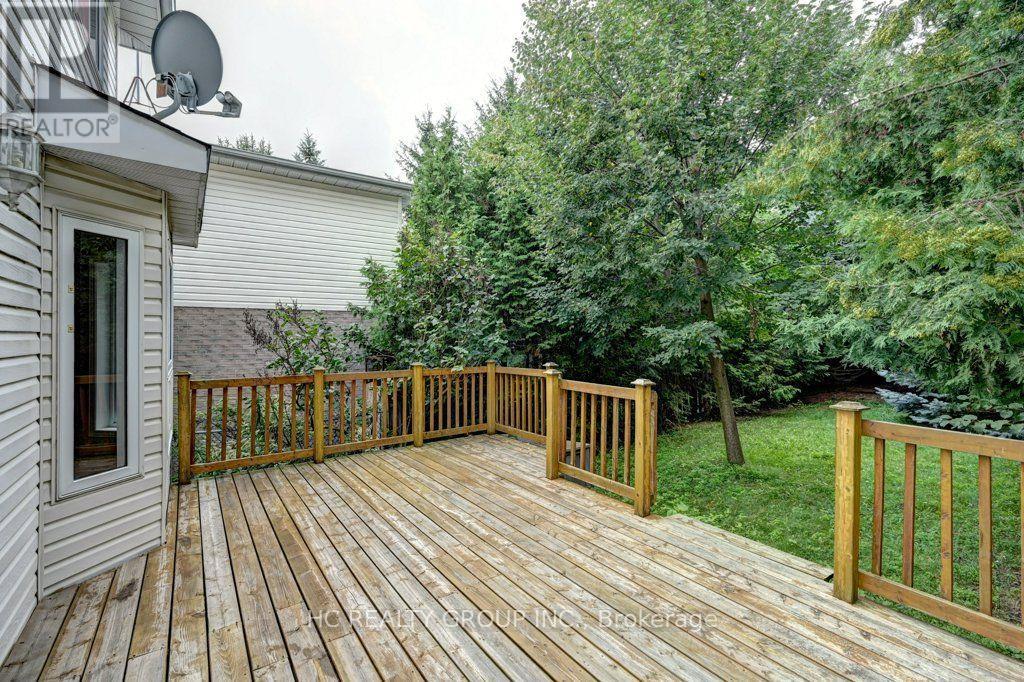 271 Resurrection Drive, Kitchener, Ontario  N2N 3H4 - Photo 45 - X13656200